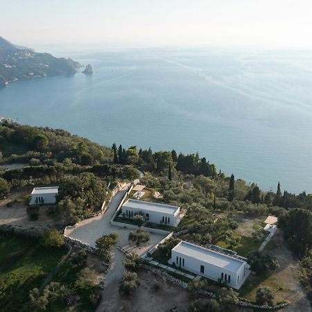 Paloubi Estate Villa Sinarades Exterior photo